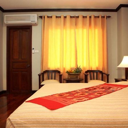 Vansana Riverside Hotel Vientiane Extérieur photo
